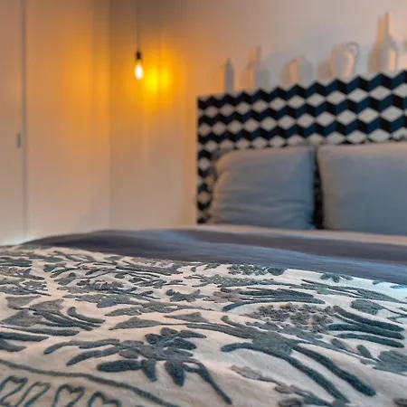 Villa Avec Piscine Privee - *