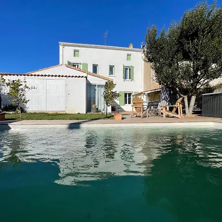 Villa Avec Piscine Privee - *